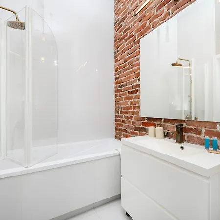 Apartamento Downtown With Mezzanine By Bookinghost Łódź